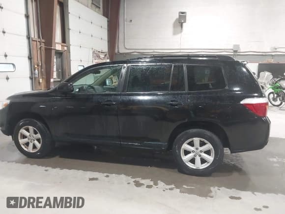 ✅ 2010 Toyota Highlander • VIN: 5TDBK3EH6AS038933 • Лот: 43039308. Опубликован ранее на IAAI с пробегом 202 857 миль. Бесплатный доступ к архиву аукционных продаж из США и подробный отчёт об истории автомобиля на DreamBid. Изображение 14.
