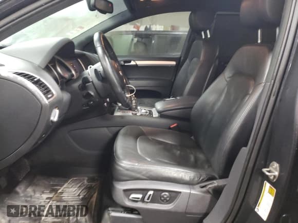 ✅ 2012 Audi Q7 S line • VIN: WA1DGAFE8CD008344 • Лот: 45141055. Опубликован ранее на Copart с пробегом 131 769 миль. Бесплатный доступ к архиву аукционных продаж из США и подробный отчёт об истории автомобиля на DreamBid. Изображение 7.