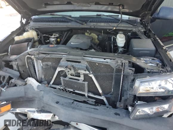 ✅ 2003 Chevrolet Silverado 2500HD LS • VIN: 1GCHC29U53E320515 • Lot: 52513575. Listed on Copart with 194,888 mi. Free auction sales archive from the USA and detailed vehicle history report at DreamBid. Image 11.