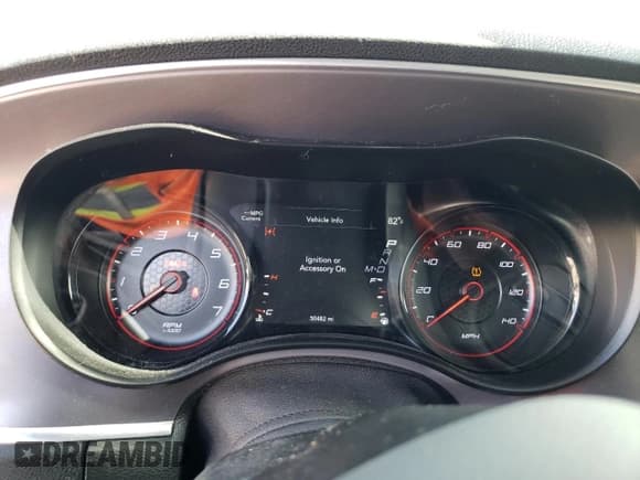 ✅ 2021 Dodge Charger GT • VIN: 2C3CDXHG8MH648123 • Lot: 90066595. Wystawiony na Copart z przebiegiem 50 482 mil. Bezpłatny archiwum sprzedaży aukcyjnych z USA i szczegółowy raport historii pojazdu na DreamBid. Zdjęcie 9.