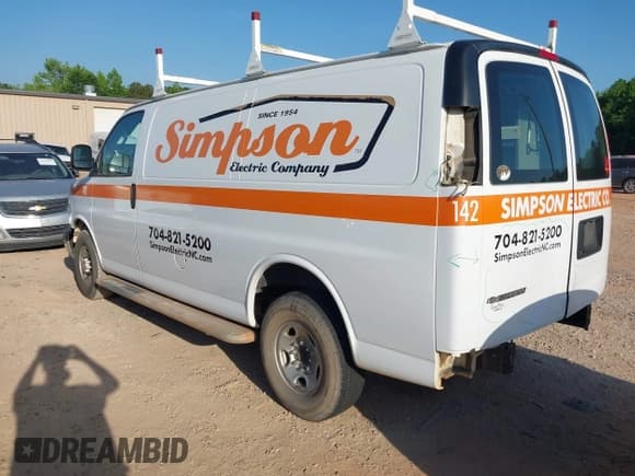 ✅ 2018 Chevrolet Express Cargo • VIN: 1GCWGAFG7J1906173 • Lot: 42176671. Listed on IAAI with 189,951 mi. Free auction sales archive from the USA and detailed vehicle history report at DreamBid. Image 3.