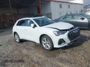 ✅ 2024 Audi Q3 S line Premium • VIN: WA1DECF3XR1108195 • Lot: 41833728. Wystawiony na IAAI z przebiegiem Nie podano. Bezpłatny archiwum sprzedaży aukcyjnych z USA i szczegółowy raport historii pojazdu na DreamBid. Zdjęcie 1.
