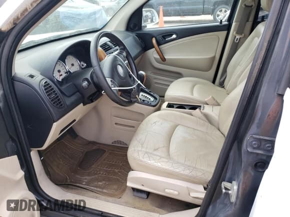 ✅ 2007 Saturn VUE V6 • VIN: 5GZCZ53457S806931 • Lot: 57682575. Wystawiony na Copart z przebiegiem Nie podano. Bezpłatny archiwum sprzedaży aukcyjnych z USA i szczegółowy raport historii pojazdu na DreamBid. Zdjęcie 7.