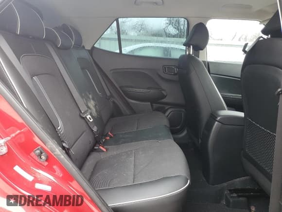 ✅ 2022 Hyundai Venue SEL • VIN: KMHRC8A33NU188143 • Lot: 45307315. Listed on Copart with 17,363 mi. Free auction sales archive from the USA and detailed vehicle history report at DreamBid. Image 10.