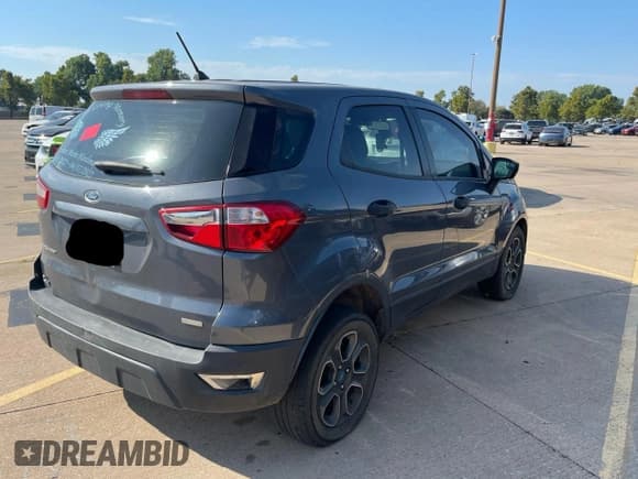 ✅ 2018 Ford EcoSport S • VIN: MAJ3P1RE3JC176852 • Lot: 85296195. Listed on Copart with 184,388 mi. Free auction sales archive from the USA and detailed vehicle history report at DreamBid. Image 4.