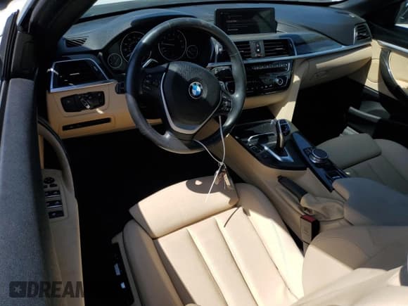 ✅ 2020 BMW 4 Series 430i • VIN: WBA4Z1C06L5N33385 • Lot: 62475365. Wystawiony na Copart z przebiegiem 8 513 mil. Bezpłatny archiwum sprzedaży aukcyjnych z USA i szczegółowy raport historii pojazdu na DreamBid. Zdjęcie 8.
