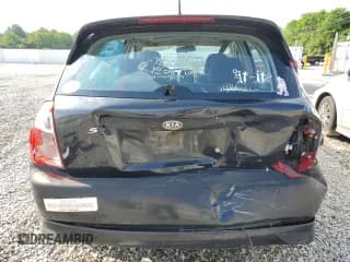 ✅ 2005 Kia Spectra • VIN: KNAFE161155153320 • Лот: 55231794. Опубликован ранее на Copart с пробегом 149 492 миль. Бесплатный доступ к архиву аукционных продаж из США и подробный отчёт об истории автомобиля на DreamBid. Изображение 6.