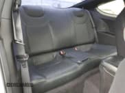 ✅ 2013 Hyundai Genesis Coupe R-Spec • VIN: KMHHU6KJ8DU104908 • Lot: 45586515. Wystawiony na Copart z przebiegiem 83 554 mil. Bezpłatny archiwum sprzedaży aukcyjnych z USA i szczegółowy raport historii pojazdu na DreamBid. Zdjęcie 10.