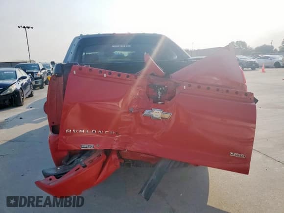 ✅ 2008 Chevrolet Avalanche 1LT • VIN: 3GNEC12048G127624 • Лот: 70518775. Опубликован ранее на Copart с пробегом Не указан. Бесплатный доступ к архиву аукционных продаж из США и подробный отчёт об истории автомобиля на DreamBid. Изображение 6.