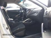 ✅ 2013 Hyundai Veloster w/Black Int • VIN: KMHTC6AD4DU153855 • Lot: 41589006. Wystawiony na IAAI z przebiegiem 106 161 mil. Bezpłatny archiwum sprzedaży aukcyjnych z USA i szczegółowy raport historii pojazdu na DreamBid. Zdjęcie 5.