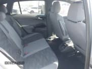 ✅ 2022 Volkswagen ID.4 Pro • VIN: WVGRMPE29NP065406 • Lot: 42328583. Wystawiony na IAAI z przebiegiem 30 210 mil. Bezpłatny archiwum sprzedaży aukcyjnych z USA i szczegółowy raport historii pojazdu na DreamBid. Zdjęcie 8.