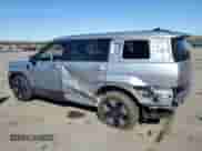 2025 Hyundai Santa Fe SEL с VIN 5NMP2DG18SH022720, выставлен на аукционе Copart как лот 49456165 с пробегом 7 356 миль миль и Списание • Salvage title. История ставок и продаж доступна на DreamBid. Изображение 2.