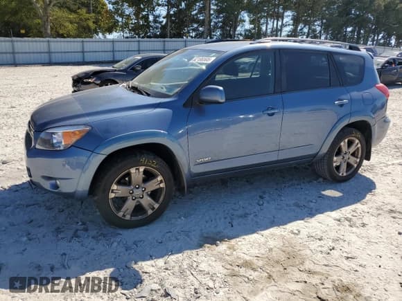 ✅ 2008 Toyota RAV4 Sport • VIN: JTMBK32V385052380 • Lot: 82186505. Listed on Copart with 164,141 mi. Free auction sales archive from the USA and detailed vehicle history report at DreamBid. Image 1.