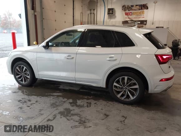 ✅ 2024 Audi Q5 S line Premium Plus • VIN: WA1EAAFY8R2094517 • Лот: 43425597. Опубликован ранее на IAAI с пробегом 13 486 миль. Бесплатный доступ к архиву аукционных продаж из США и подробный отчёт об истории автомобиля на DreamBid. Изображение 14.