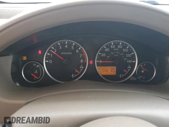 ✅ 2011 Nissan Pathfinder SV • VIN: 5N1AR1NN4BC609044 • Lot: 69436565. Wystawiony na Copart z przebiegiem 250 254 mil. Bezpłatny archiwum sprzedaży aukcyjnych z USA i szczegółowy raport historii pojazdu na DreamBid. Zdjęcie 9.