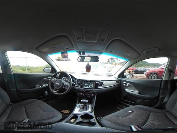 ✅ 2018 Kia Niro LX • VIN: KNDCB3LC8J5211028 • Lot: 42520583. Listed on IAAI with 88,222 mi. Free auction sales archive from the USA and detailed vehicle history report at DreamBid. Image 19.