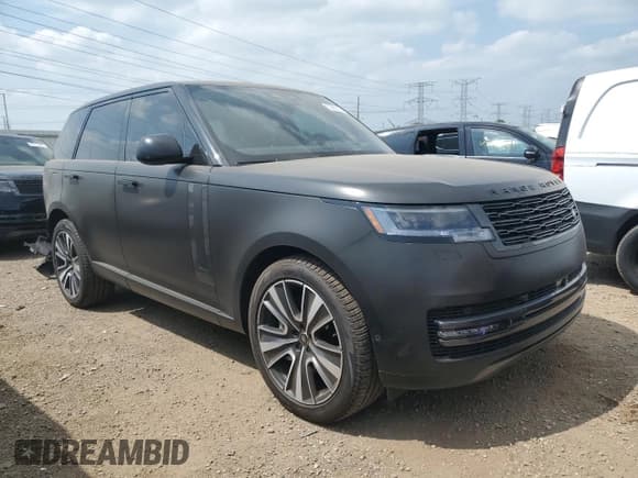 ✅ 2025 Land Rover Range Rover SE • VIN: SALKP9F43SA283132 • Lot: 65560125. Wystawiony na Copart z przebiegiem 6 302 mil. Bezpłatny archiwum sprzedaży aukcyjnych z USA i szczegółowy raport historii pojazdu na DreamBid. Zdjęcie 4.