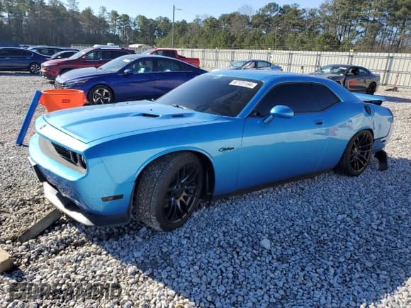✅ 2010 Dodge Challenger R/T Classic • VIN: 2B3CJ5DT0AH142388 • Lot: 87131194. Wystawiony na Copart z przebiegiem Nie podano. Bezpłatny archiwum sprzedaży aukcyjnych z USA i szczegółowy raport historii pojazdu na DreamBid. Zdjęcie 1.