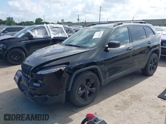 ✅ 2018 Jeep Cherokee Limited • VIN: 1C4PJMDB3JD554478 • Lot: 42442225. Wystawiony na IAAI z przebiegiem 95 267 mil. Bezpłatny archiwum sprzedaży aukcyjnych z USA i szczegółowy raport historii pojazdu na DreamBid. Zdjęcie 2.