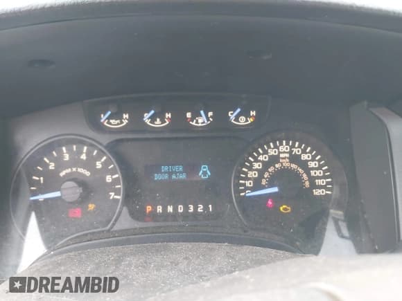 ✅ 2012 Ford F-150 XL • VIN: 1FTMF1CM7CKE24675 • Лот: 41884476. Опубликован ранее на IAAI с пробегом 127 455 миль. Бесплатный доступ к архиву аукционных продаж из США и подробный отчёт об истории автомобиля на DreamBid. Изображение 7.