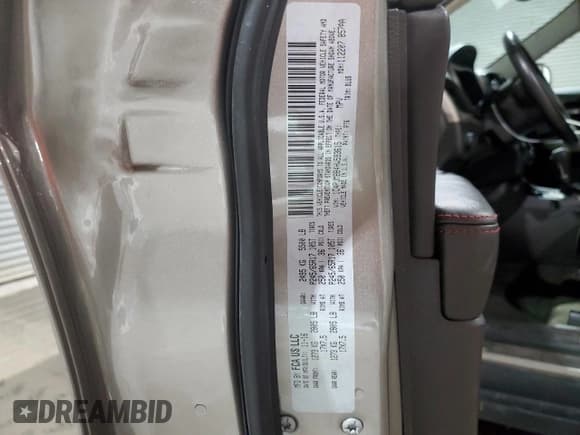 ✅ 2017 Jeep Cherokee Trailhawk L Plus • VIN: 1C4PJMBB4HW593615 • Lot: 56342885. Wystawiony na Copart z przebiegiem 88 215 mil. Bezpłatny archiwum sprzedaży aukcyjnych z USA i szczegółowy raport historii pojazdu na DreamBid. Zdjęcie 13.