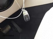 ✅ 2024 Mercedes-Benz GLE 450 • VIN: 4JGFB5KBXRB089489 • Lot: 42580442. Wystawiony na IAAI z przebiegiem 28 989 mil. Bezpłatny archiwum sprzedaży aukcyjnych z USA i szczegółowy raport historii pojazdu na DreamBid. Zdjęcie 11.