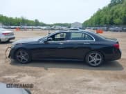 ✅ 2017 Mercedes-Benz E 300 Luxury • VIN: WDDZF4KBXHA059791 • Lot: 42458651. Listed on IAAI with 111,984 mi. Free auction sales archive from the USA and detailed vehicle history report at DreamBid. Image 15.