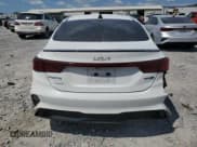 ✅ 2022 Kia Forte GT-Line • VIN: 3KPF54AD7NE504189 • Lot: 72060695. Wystawiony na Copart z przebiegiem 38 958 mil. Bezpłatny archiwum sprzedaży aukcyjnych z USA i szczegółowy raport historii pojazdu na DreamBid. Zdjęcie 6.