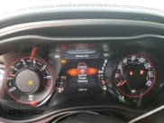 ✅ 2021 Dodge Challenger GT • VIN: 2C3CDZKG8MH586002 • Lot: 68153582. Wystawiony na Copart z przebiegiem 21 331 mil. Bezpłatny archiwum sprzedaży aukcyjnych z USA i szczegółowy raport historii pojazdu na DreamBid. Zdjęcie 9.