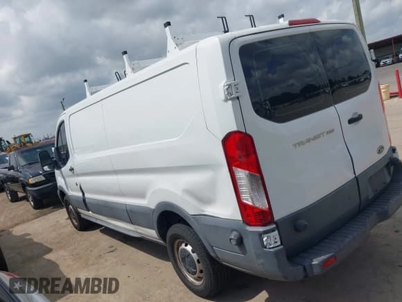 ✅ 2015 Ford Transit Cargo • VIN: 1FTYR2ZM2FKA86869 • Лот: 42635477. Опубликован ранее на IAAI с пробегом 14 695 миль. Бесплатный доступ к архиву аукционных продаж из США и подробный отчёт об истории автомобиля на DreamBid. Изображение 14.