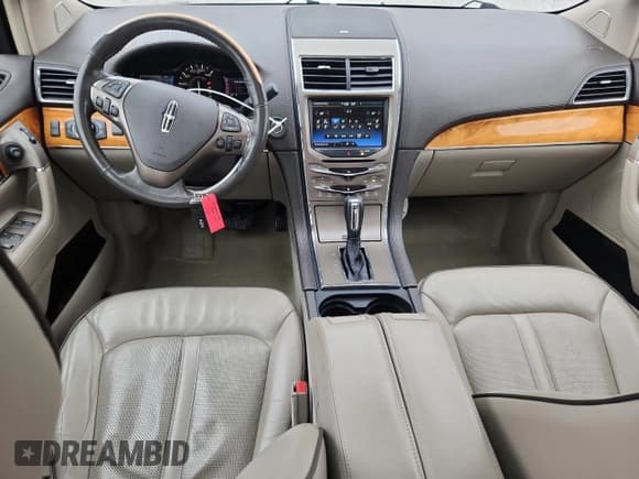 ✅ 2013 Lincoln MKX • VIN: 2LMDJ8JK3DBL00729 • Lot: 91792105. Listed on Copart with 138,388 mi. Free auction sales archive from the USA and detailed vehicle history report at DreamBid. Image 8.