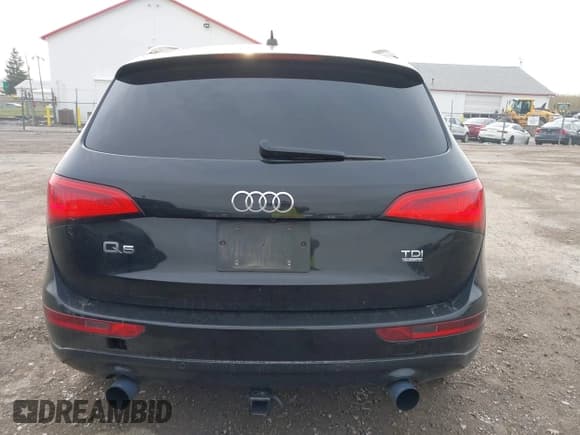 ✅ 2014 Audi Q5 Premium Plus • VIN: WA1CMAFP6EA031924 • Лот: 43746504. Опубликован ранее на IAAI с пробегом 142 667 миль. Бесплатный доступ к архиву аукционных продаж из США и подробный отчёт об истории автомобиля на DreamBid. Изображение 16.