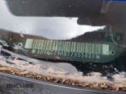 ✅ 1996 GMC Sierra 1500 • VIN: 2GTEC19R8T1553685 • Lot: 41503682. Wystawiony na IAAI z przebiegiem 238 634 mil. Bezpłatny archiwum sprzedaży aukcyjnych z USA i szczegółowy raport historii pojazdu na DreamBid. Zdjęcie 9.