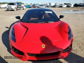 ✅ 2024 Lotus Emira First Edition • VIN: SCCLEKAX7RHB12137 • Lot: 41454275. Wystawiony na Copart z przebiegiem Nie podano. Bezpłatny archiwum sprzedaży aukcyjnych z USA i szczegółowy raport historii pojazdu na DreamBid. Zdjęcie 5.