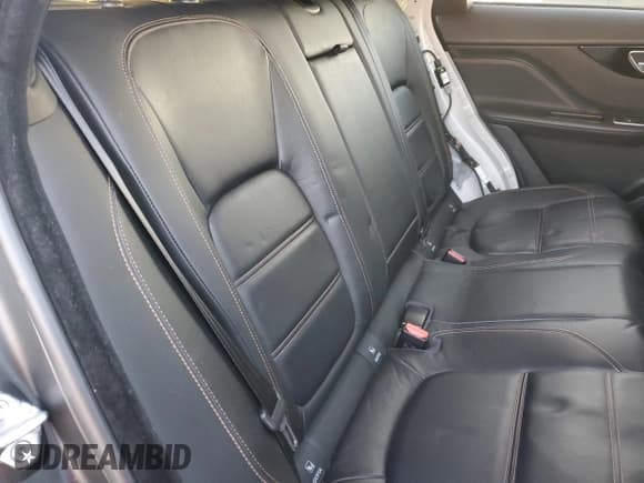 ✅ 2018 Jaguar F-Pace 30t Prestige • VIN: SADCK2GX3JA324808 • Lot: 82705294. Listed on Copart with 48,414 mi. Free auction sales archive from the USA and detailed vehicle history report at DreamBid. Image 11.