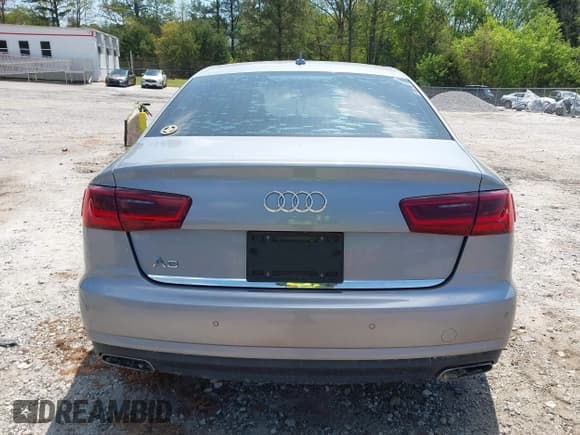 ✅ 2016 Audi A6 Premium • VIN: WAUCFAFC2GN111968 • Лот: 42003738. Опубликован ранее на IAAI с пробегом 149 089 миль. Бесплатный доступ к архиву аукционных продаж из США и подробный отчёт об истории автомобиля на DreamBid. Изображение 16.