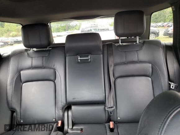 ✅ 2018 Land Rover Range Rover • VIN: SALGR2RV9JA510740 • Lot: 71167285. Wystawiony na Copart z przebiegiem 71 502 mil. Bezpłatny archiwum sprzedaży aukcyjnych z USA i szczegółowy raport historii pojazdu na DreamBid. Zdjęcie 10.