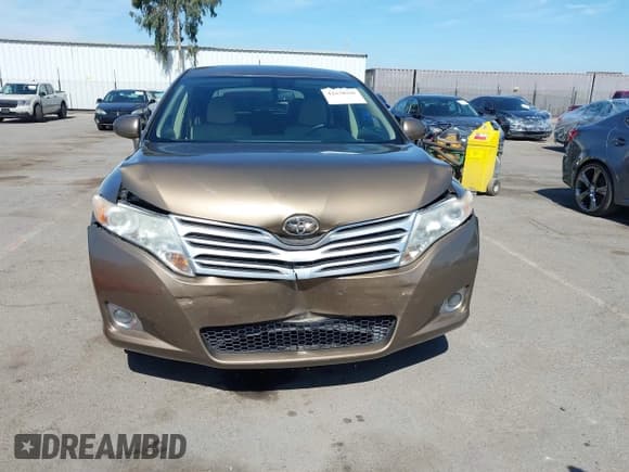 ✅ 2010 Toyota Venza • VIN: 4T3ZK3BB9AU030886 • Lot: 42820696. Listed on IAAI with 170,045 mi. Free auction sales archive from the USA and detailed vehicle history report at DreamBid. Image 12.