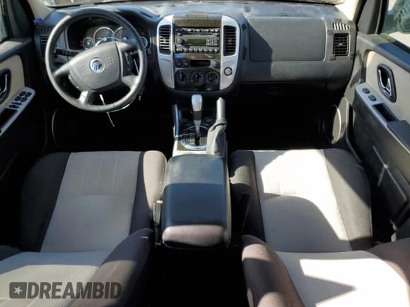 ✅ 2005 Mercury Mariner Luxury • VIN: 4M2YU57175DJ11609 • Lot: 78467874. Wystawiony na Copart z przebiegiem 113 557 mil. Bezpłatny archiwum sprzedaży aukcyjnych z USA i szczegółowy raport historii pojazdu na DreamBid. Zdjęcie 8.