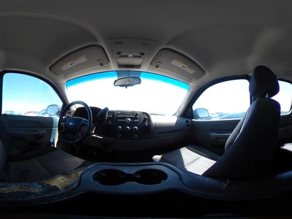 ✅ 2007 Chevrolet Silverado 1500 Work Truck • VIN: 1GCEC19X07Z652318 • Lot: 42432239. Listed on IAAI with 264,940 mi. Free auction sales archive from the USA and detailed vehicle history report at DreamBid. Image 18.