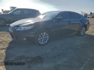 ✅ 2013 Lexus ES 300h • VIN: JTHBW1GG0D2015185 • Lot: 94361435. Listed on Copart with 240,772 mi. Free auction sales archive from the USA and detailed vehicle history report at DreamBid. Image 1.