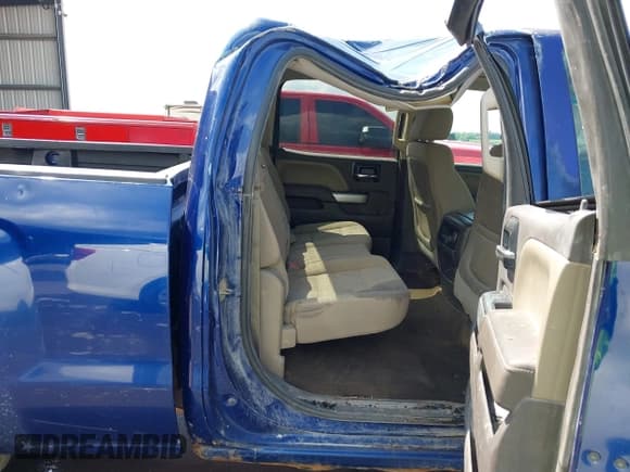 ✅ 2015 Chevrolet Silverado 2500HD LT • VIN: 1GC1KVEG4FF107284 • Lot: 42907719. Listed on IAAI with 313,421 mi. Free auction sales archive from the USA and detailed vehicle history report at DreamBid. Image 8.