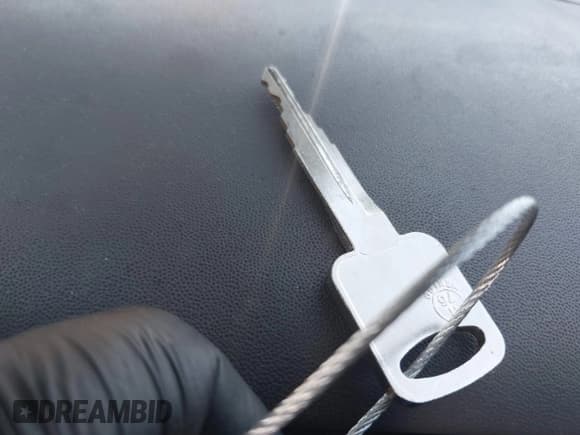 ✅ 2003 Ford F-150 XL • VIN: 2FTRF18293CB03660 • Lot: 43647045. Listed on IAAI with Not provided. Free auction sales archive from the USA and detailed vehicle history report at DreamBid. Image 11.