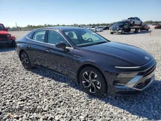 ✅ 2025 Hyundai Sonata SEL • VIN: KMHL64JA3SA448297 • Лот: 91199795. Опубликован ранее на Copart с пробегом 25 806 миль. Бесплатный доступ к архиву аукционных продаж из США и подробный отчёт об истории автомобиля на DreamBid. Изображение 4.