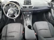 ✅ 2016 Mazda 3 i Touring • VIN: JM1BM1M70G1286673 • Lot: 65213695. Wystawiony na Copart z przebiegiem 116 088 mil. Bezpłatny archiwum sprzedaży aukcyjnych z USA i szczegółowy raport historii pojazdu na DreamBid. Zdjęcie 8.