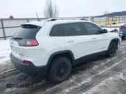 ✅ 2019 Jeep Cherokee Altitude • VIN: 1C4PJLLX9KD416808 • Lot: 41625084. Wystawiony na IAAI z przebiegiem 67 544 mil. Bezpłatny archiwum sprzedaży aukcyjnych z USA i szczegółowy raport historii pojazdu na DreamBid. Zdjęcie 4.