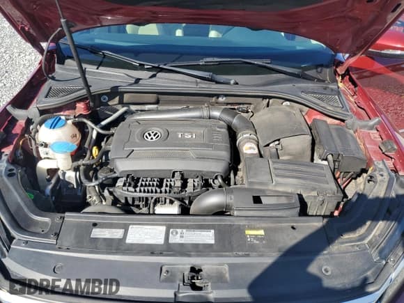 ✅ 2016 Volkswagen Passat SEL Premium • VIN: 1VWCS7A33GC063785 • Lot: 89470185. Wystawiony na Copart z przebiegiem 109 810 mil. Bezpłatny archiwum sprzedaży aukcyjnych z USA i szczegółowy raport historii pojazdu na DreamBid. Zdjęcie 11.