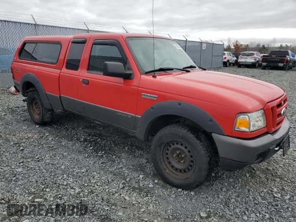 ✅ 2006 Ford Ranger XLT • VIN: 1FTZR45E76PA86092 • Lot: 90438545. Wystawiony na Copart z przebiegiem 221 147 mil. Bezpłatny archiwum sprzedaży aukcyjnych z USA i szczegółowy raport historii pojazdu na DreamBid. Zdjęcie 4.