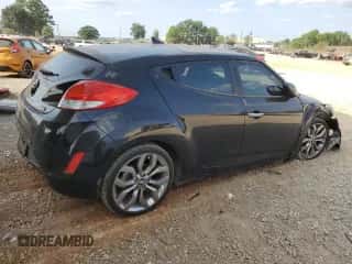 2015 Hyundai Veloster RE:FLEX с VIN KMHTC6AD8FU218645, выставлен на аукционе Copart как лот 70882954 с пробегом 162 310 миль миль и Списание • Salvage title. История ставок и продаж доступна на DreamBid. Изображение 3.