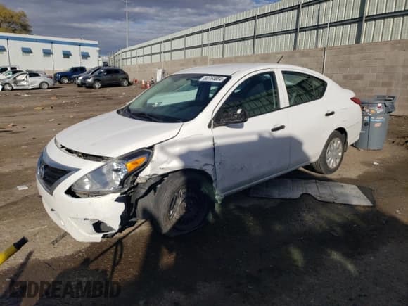 ✅ 2018 Nissan Versa S • VIN: 3N1CN7AP6JL852962 • Lot: 80764884. Wystawiony na Copart z przebiegiem 69 155 mil. Bezpłatny archiwum sprzedaży aukcyjnych z USA i szczegółowy raport historii pojazdu na DreamBid. Zdjęcie 1.